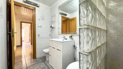 Apartment on Calle de León Sánchez Sáez photo 24