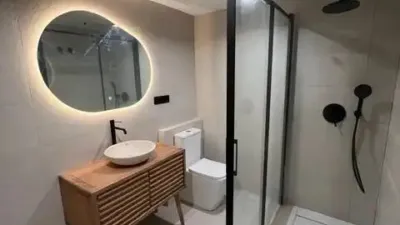 Apartment on Calle del Arquitecto Morell photo 13