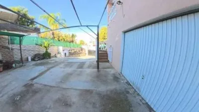 Chalet on Calle Rio Ebro, No. 165 photo 5