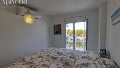 Apartment in Empuriabrava photo 14