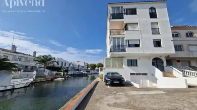 Apartment in Empuriabrava photo 27