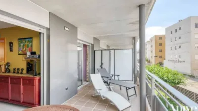 Apartment on Carrer de Joanot Martorell photo 22