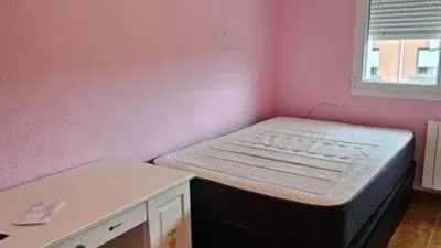 Flat in Lasesarre photo 10