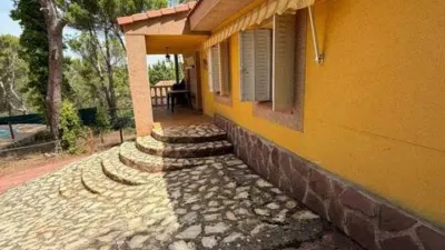 Chalet in Albalate de Zorita photo 14