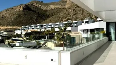 Chalet in Golf Bahía Urbanization photo 18