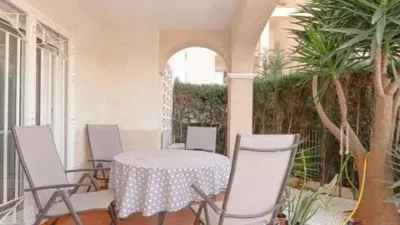 Piso – Orihuela, Residencia Las Chismos, Urbanización la Florida - Más