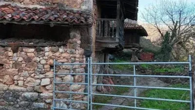 Rustic house in Bárzana de Quirós photo 32