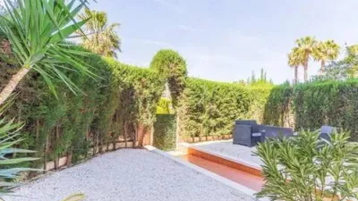 Piso – Orihuela, Residencia Las Chismos, Urbanización la Florida - Vista 2