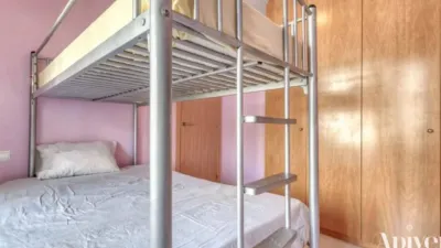 Apartment on Carrer de Joanot Martorell photo 21