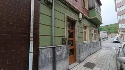 Apartment on Enrique Jardón Celaya Street photo 6