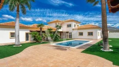 Chalet in Golf del Sur photo 2