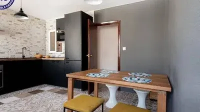 Apartment on Carrer de Llanera de Ranes photo 11