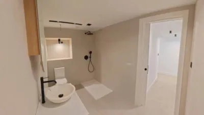 Apartment on Calle del Arquitecto Morell photo 36