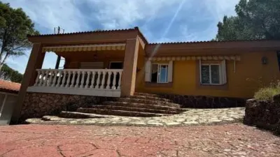 Chalet in Albalate de Zorita photo 6
