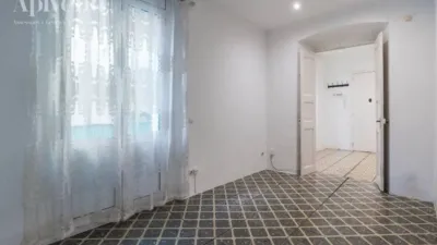 Apartment in Centre photo 6