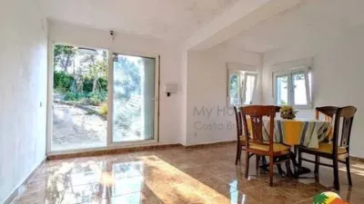 Chalet on Carrer de Tordera photo 10