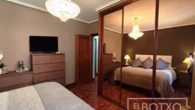Apartment in Iralabarri photo 3