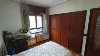 Apartment on Enrique Jardón Celaya Street photo 49