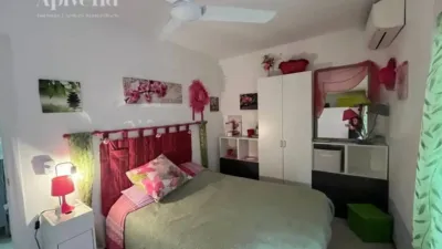 Apartment in Port Esportiu-Canyelles-Puig Rom photo 17