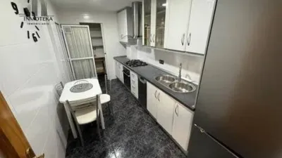 Piso en alquiler en Vereda-Santa Teresa-Pedro Lamata-San Pedro Mortero, Vereda-Santa Teresa-Pedro Lamata-San Pedro Mortero (Albacete Capital) de 1.100 €<span>/mes</span>