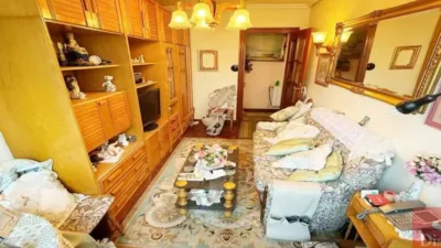 Apartment in El Alisal-Cazoña photo 9