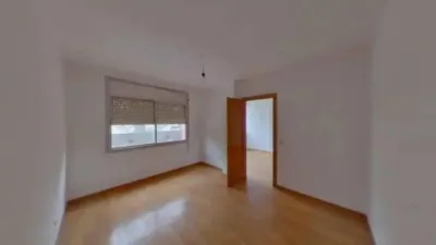 Apartment in Cornellà de Llobregat photo 13