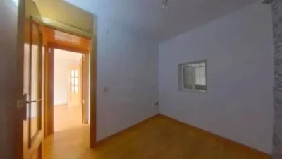 Apartment in Cornellà de Llobregat photo 17