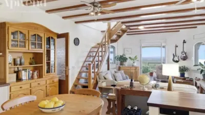 Chalet en Les Torroelles photo 8