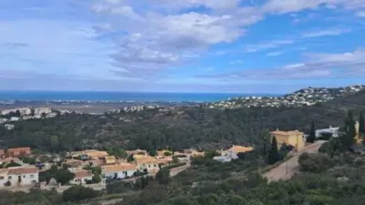 Terreno en venta en El Ràfol D'Almúnia - Más