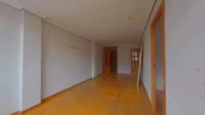 Apartment in Cornellà de Llobregat photo 6
