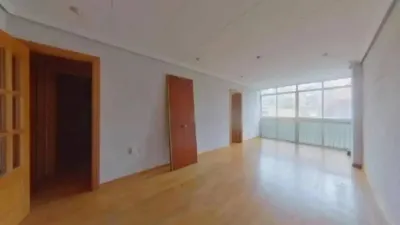 Apartment in Cornellà de Llobregat photo 3