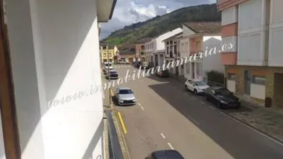 Townhouse on Avenida de Galicia photo 3