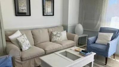 Piso en alquiler en Avenida de Gijón, Playa de San Juan (Distrito Playas. Alicante - Alacant) de 4.500 €<span>/mes</span>