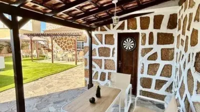 Chalet on Calle San Miguel de Abona, No Number photo 9