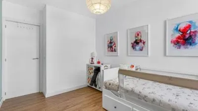 Casa adosada en calle Rafael Alberti photo 14