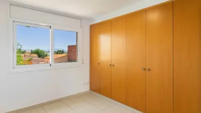 Piso en Fortià photo 28