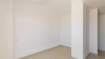 Piso en Fortià photo 37