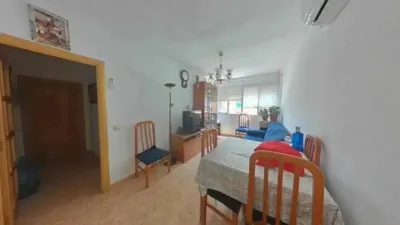 Apartment in Cornellà de Llobregat photo 3