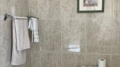 Piso en alquiler en Avenida de Gijón, Playa de San Juan (Distrito Playas. Alicante - Alacant) de 4.500 €<span>/mes</span>