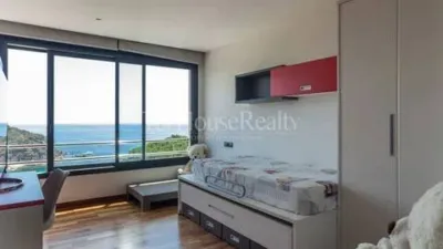 Chalet in Canyelles-La Montgoda photo 20