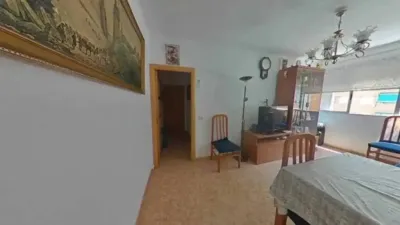 Apartment in Cornellà de Llobregat photo 6