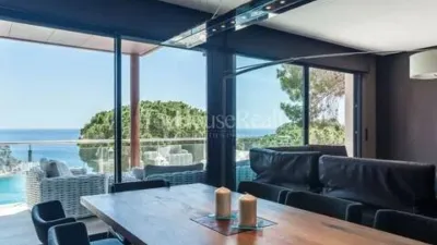 Chalet in Canyelles-La Montgoda photo 11