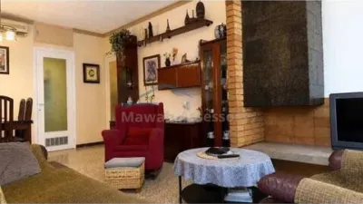 Apartment in Eixample-Sant Oleguer photo 3