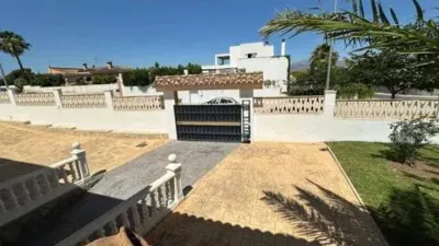 Chalet on Calle del Pino photo 36