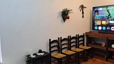 Apartment in University Area photo 12