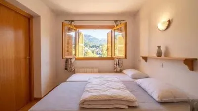 Chalet on Carrer de Bella Vista photo 4