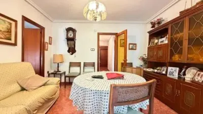 Apartment on Calle de San Gabriel photo 8