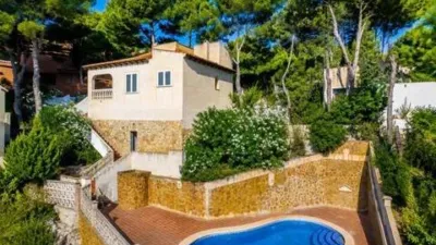 Chalet on Carrer de Bella Vista photo 2