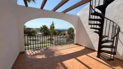 Townhouse in La Cometa-Carrió Park photo 14