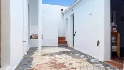 Chalet in Las Manchas photo 4